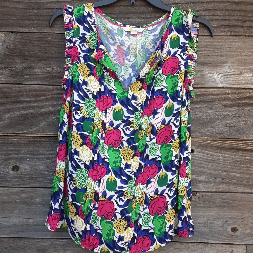 Boden sleeveless blouse with flower pattern size 2
